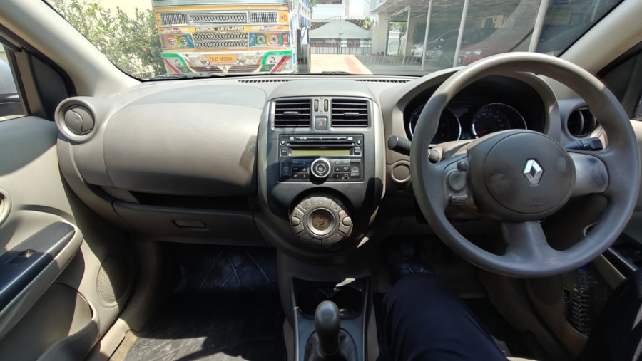 Renault Scala RXL / 2012 Model / Diesel, Single Owner, 79000 km Running, Company Service / Price - 320000 Lakhs / VC1 / C 172