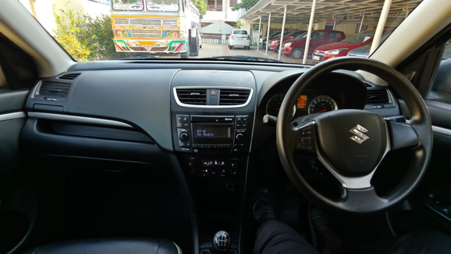 Maruti Swift ZXI / 2015 Modal / Petrol, Single Owner, Manual Transmission, Company Record / 61500 km Running / Asking Price = 500000 Lakhs - Negotiable / VC1 / C 183