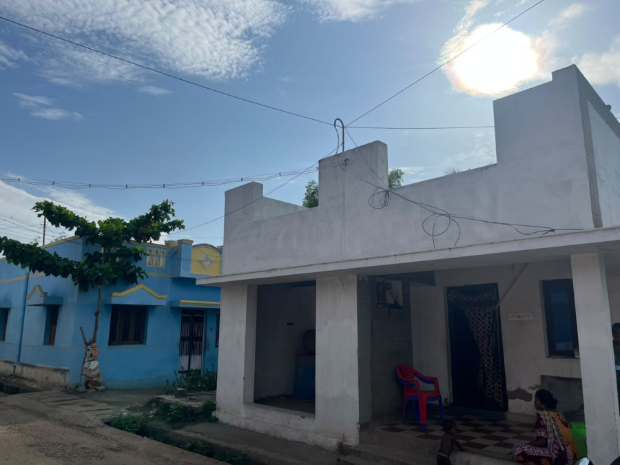 1308 Sqft Plot Size / 900 Sqft Built Area / 2 BHK / 4 years Old / West Facing / Resale House / 50 Lakhs - Negotiable / Thiruvapur Near Pudukkottai / HS 308