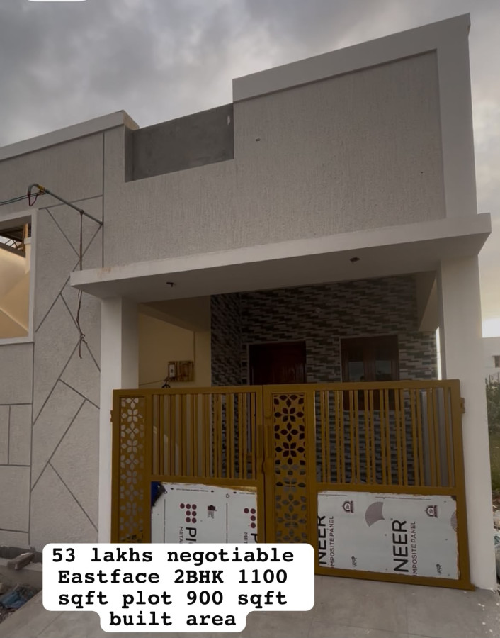 1100 Sqft Plot Size / 900 Sqft Built Area / East Facing / 2 Bedrooms / 53 Lakhs - Negotiable / HS 297