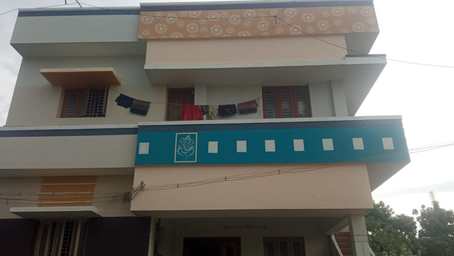 1200 Sqft Plot Size / 2100 Sqft Built Area / 3 House / Groundfloor 2 Bedrooms / Firstfloor 1Bedrooms - 2 House / 7 Years Old / 92 Lakhs - Negotiable / Pudukkottai City / IncomeRs = 22000 / HS 303
