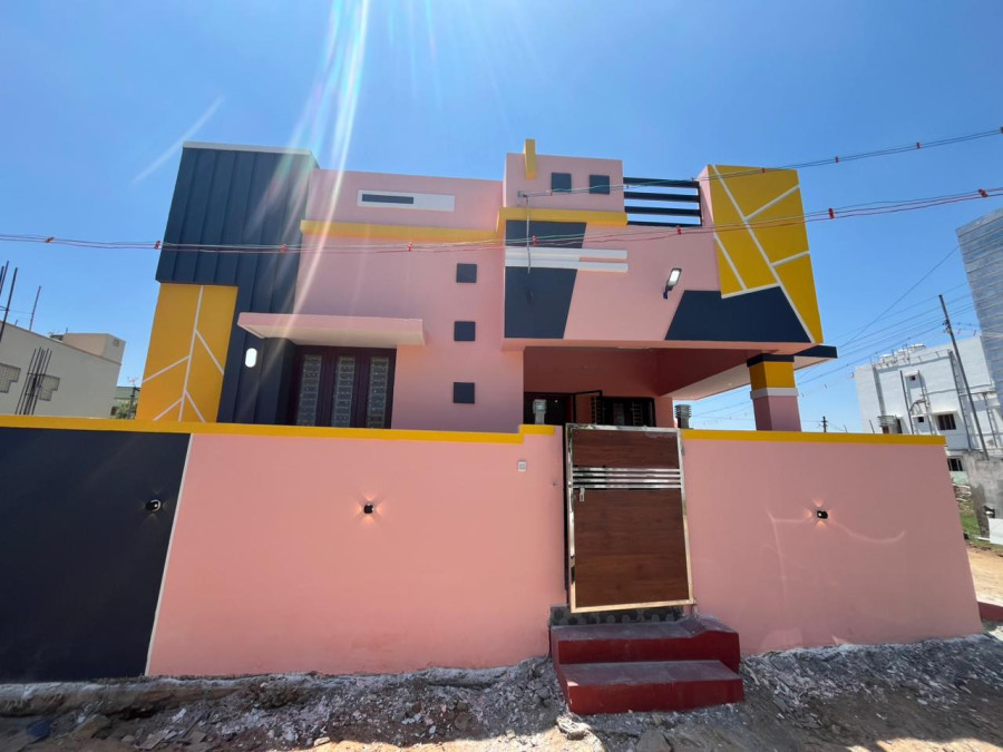 1280 Sqft Plot Size / 1100 Sqft Built Area / 2 Bedrooms 3 Bathrooms / East Facing / Corner Plot East & North / Near Malaiyeedu - Pudukkottai / 65 Lakhs Negotiable / ID HS 227