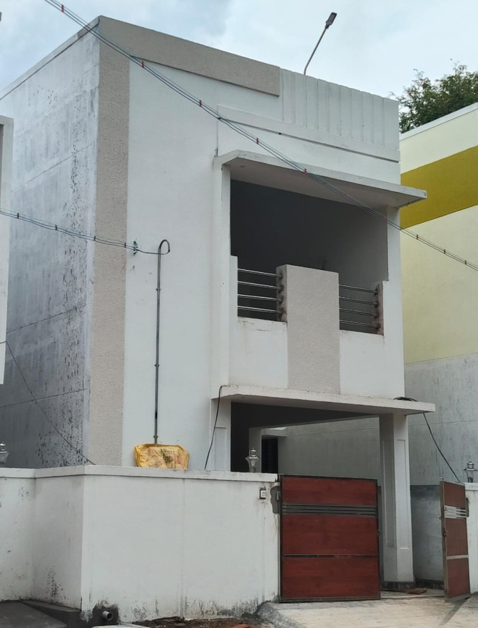 1350 Sqft Plot Size / 1500 Sqft Built Area / South Facing / 3 Bedrooms / Hall / Kitchen / Carparking / New House / Thirukokarnam - Pudukkottai / 85 Lakhs Negotiable / Loan Eligible/  HS 258